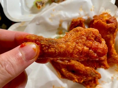 6 Buffalo Hot Wings