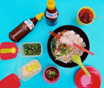 เฝอ 54 (เฝอหม้อไฟเจ้าแรกในไทย) (เฝอ 54) ลาดพร้าววังหิน เฝอ 54 (เฝอหม้อไฟเจ้าแรกในไทย) (เฝอ 54) ลาดพร้าววังหิน