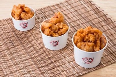 ไก่ทอด โทริมารุคาราอาเกะ (โทริมารุ คาราอาเกะ) สยามสแควร์ ไก่ทอด โทริมารุคาราอาเกะ (โทริมารุ คาราอาเกะ) สยามสแควร์