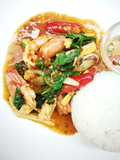 ข้าวราดขี้เมาทะเล