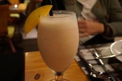 น้ำกล้วยสตอเบอรี่ผสมโยเกริ์ตปั่น