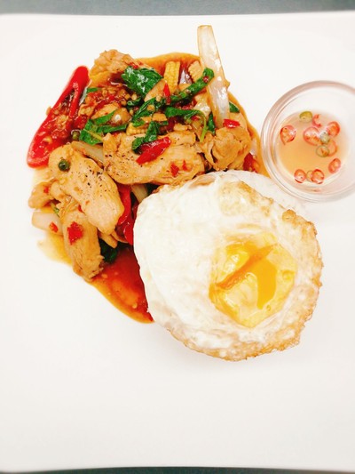 ข้าวราดขี้เมาอกไก่