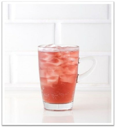 สตรอว์เบอร์รี่โซดา