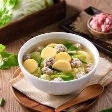 แกงจืดเต้าหู้หมูสับวุ้นเส้น