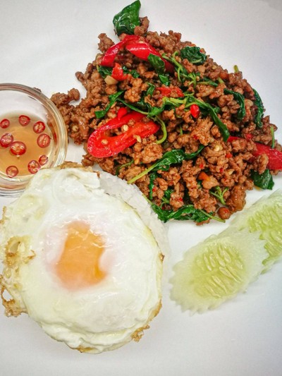 ข้าว-กระเพราหมูสับ