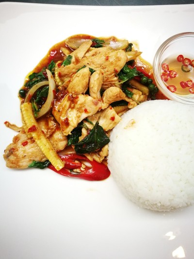 ข้าวราดขี้เมาอกไก่
