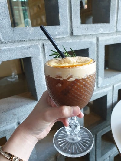 อาหาร หรือ เครื่องดื่ม