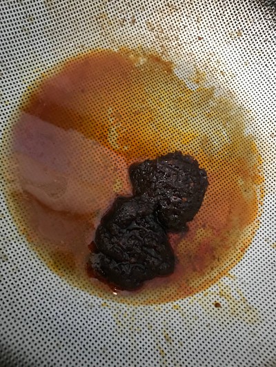 วิธีทำ พาสต้าผัดน้ำพริกเผาไก่กรอบ 