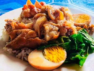 ข้าวขาหมูคากิ