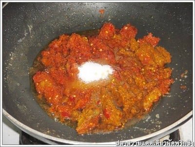 วิธีทำ ปลาสวายแดดเดียวผัดพริกขิง วิธีทำ ปลาสวายแดดเดียวผัดพริกขิง