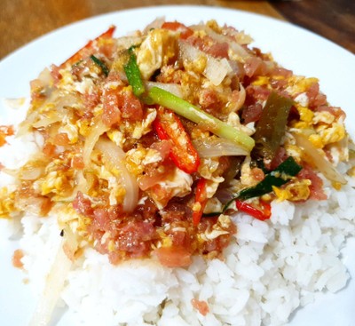 (New)แหนมผัดไข่-ราดข้าว