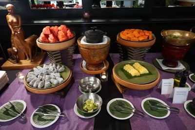 เมนูของร้าน Chon Thai Restaurant โรงแรม เดอะ สยาม