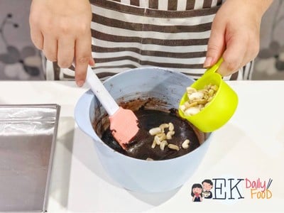 วิธีทำ Brownie จากหม้ออบลมร้อน วิธีทำ Brownie จากหม้ออบลมร้อน