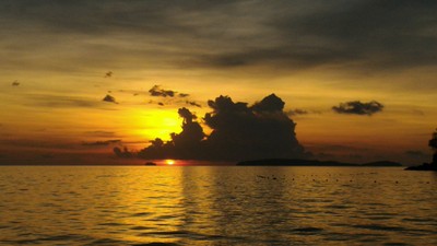 สระว่ายน้ำ/ชายหาด