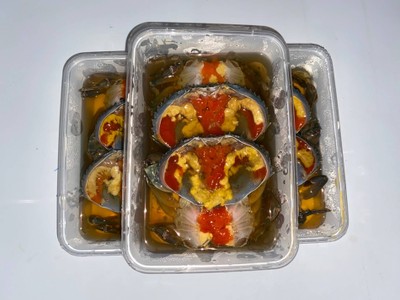 ปูไข่ดองแพ๊คคู่ 2 ตัว* พี่มินิ จาก340ลดเหลือ320บาท