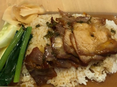 ข้าวหมูแดง + ข้าวหมูแดง (LM)