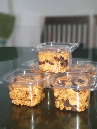 อาหาร หรือ เครื่องดื่ม