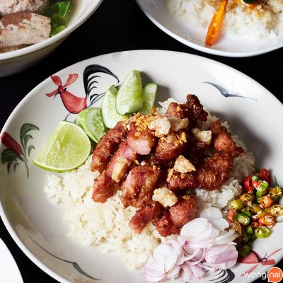 เมนูของร้าน แม่ผ่องศรี พัทยากลาง