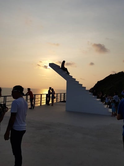 4วัน3คืน นมัสการเขาคิชฌกูฏ กินเที่ยวทั่วจันทบุรี แบบไม่มีรถ