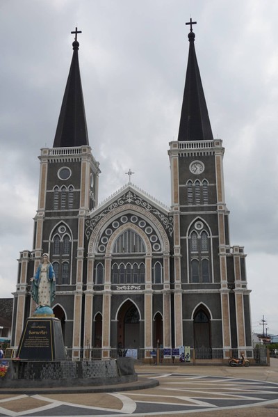 4วัน3คืน นมัสการเขาคิชฌกูฏ กินเที่ยวทั่วจันทบุรี แบบไม่มีรถ