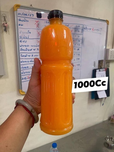 น้ำส้มใหญ่4สายพันธุ์แท้100% (ขวด1000cc.)