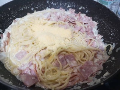 วิธีทำ คาโบนาร่าเบค่อน ~ Carbonara~