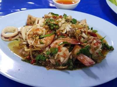 4วัน3คืน นมัสการเขาคิชฌกูฏ กินเที่ยวทั่วจันทบุรี แบบไม่มีรถ