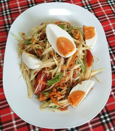 ตำไทยไข่เค็ม