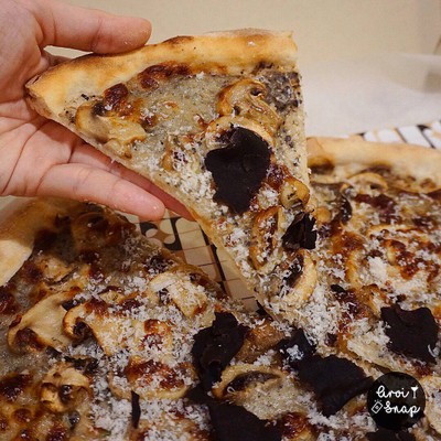 the truffle pizza