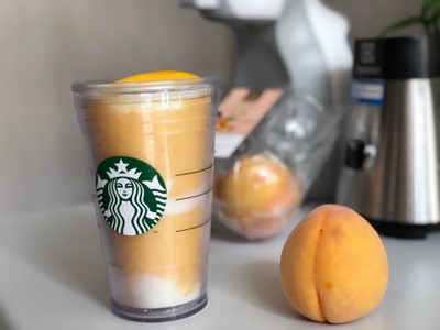 วิธีทำ พีชโยเกิร์ตสมูทตี้ 🍑 วิธีทำ พีชโยเกิร์ตสมูทตี้ 🍑