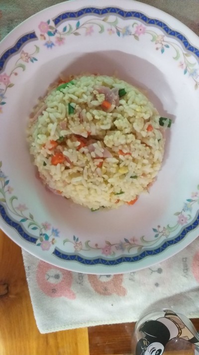ข้าวผัดแฮม
