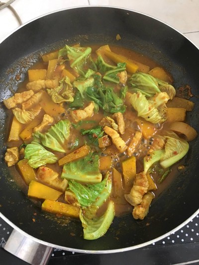 วิธีทำ ผัดเผ็ดหมู วิธีทำ ผัดเผ็ดหมู