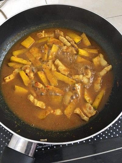 วิธีทำ ผัดเผ็ดหมู วิธีทำ ผัดเผ็ดหมู