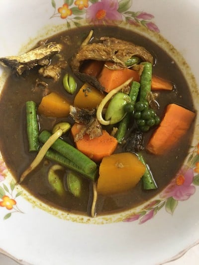 แกงไตปลา แกงไตปลา