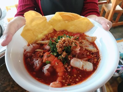 เย็นตาโฟต้มยำ พิเศษ