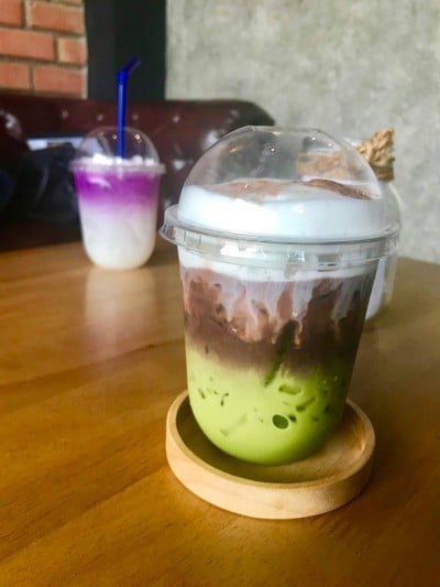 อาหาร หรือ เครื่องดื่ม