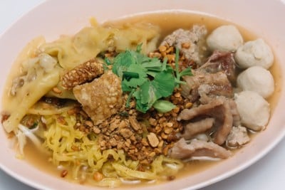 ก๋วยเตี๋ยวโตโต้เจ้าเดียว (Toto Noodle) ก๋วยเตี๋ยวโตโต้เจ้าเดียว (Toto Noodle)