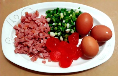 วิธีทำ ไข่เจียวแฮมไข่แดงเค็ม/ออมเล็ตแฮมไข่แดงเค็ม วิธีทำ ไข่เจียวแฮมไข่แดงเค็ม/ออมเล็ตแฮมไข่แดงเค็ม