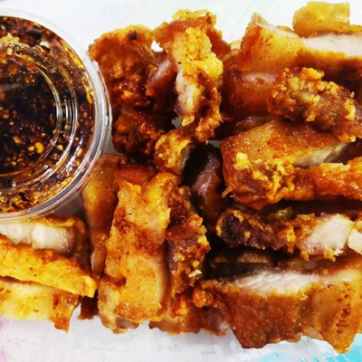 หมู 3 ชั้นทอดน้ำปลา