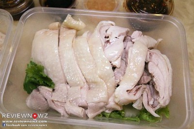 ข้าวมันไก่มณเฑียร เซตใหญ่