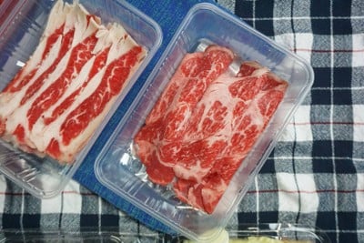 อาหาร หรือ เครื่องดื่ม