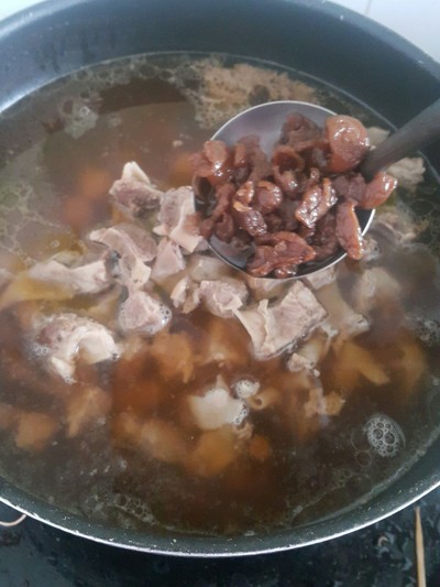 วิธีทำ หมูตุ๋นเนื้อลำไย วิธีทำ หมูตุ๋นเนื้อลำไย