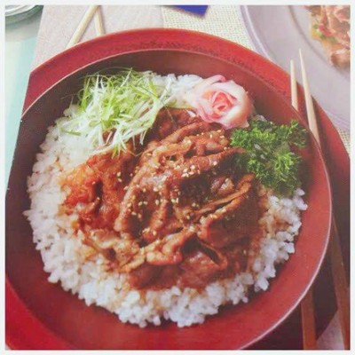 ข้าวหน้าเนื้อเทอริยากิ