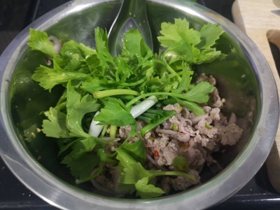 วิธีทำ ยำไข่ดาว