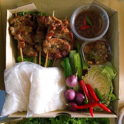 หมูปลาร้า (ชุดกลาง)