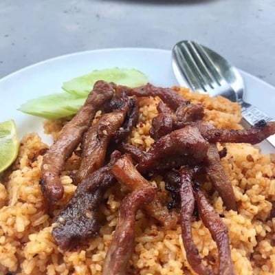 ครัวน้องเบสท์ (Krua Nong Best) บางแสน ครัวน้องเบสท์ (Krua Nong Best) บางแสน