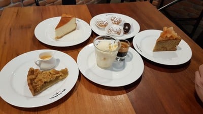 Le Patissier Bakery & Coffee Studio