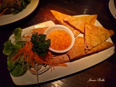 อาหาร หรือ เครื่องดื่ม