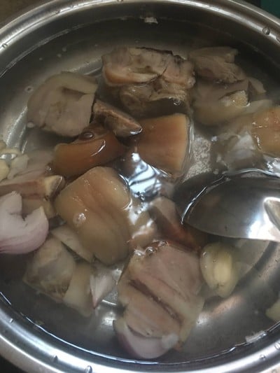 วิธีทำ ขาหมูต้มชะมวง