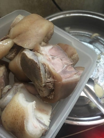 วิธีทำ ขาหมูต้มชะมวง